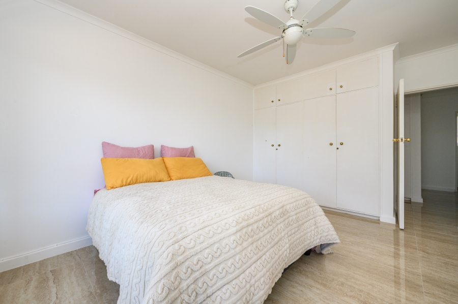 7 Bedroom Property for Sale in Summerstrand Eastern Cape